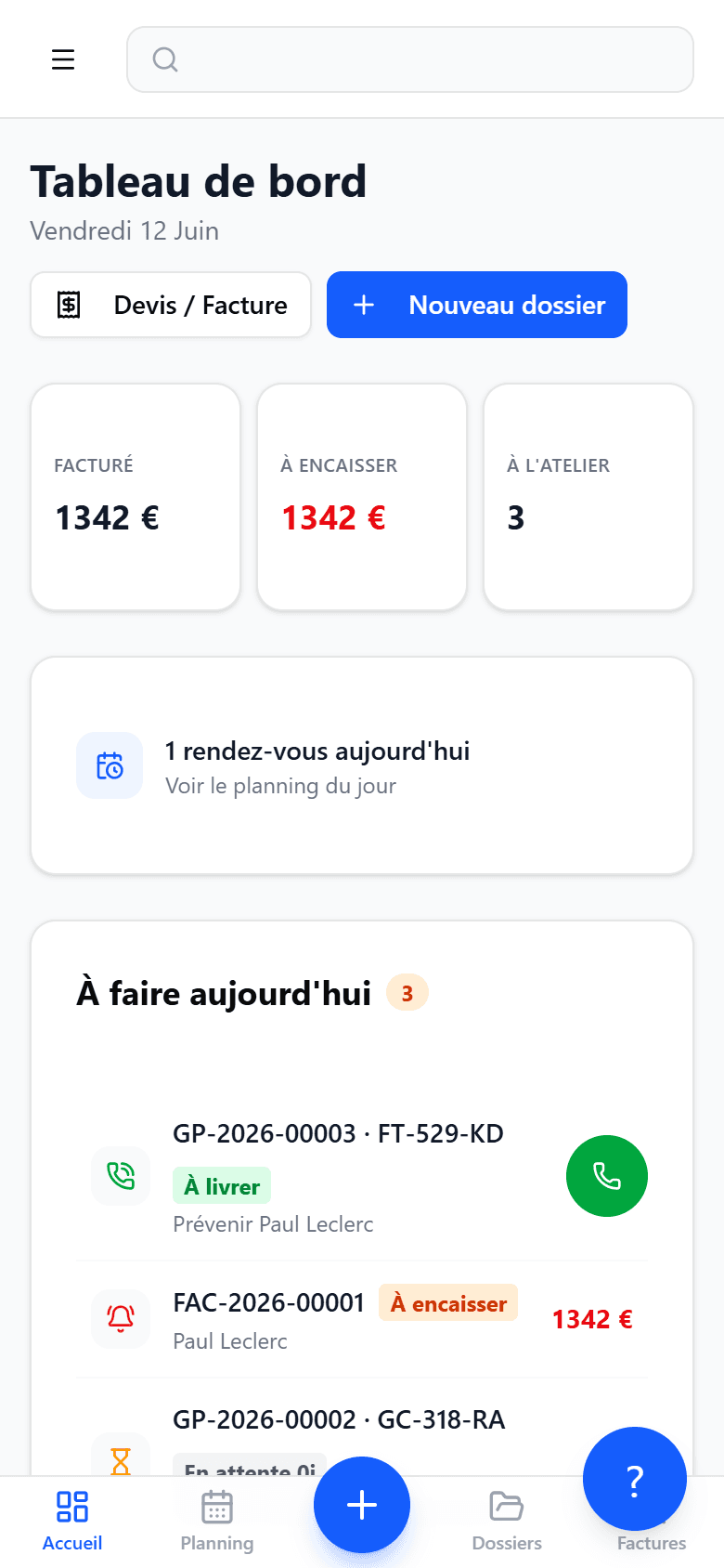 GaragePilot sur le téléphone, en intervention : ouvrir un dossier et faire un devis sur place